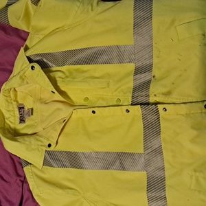 Duluth high vis jacket